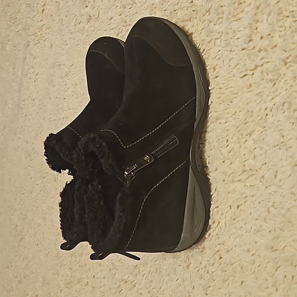 e booties - Picture 2 of 5